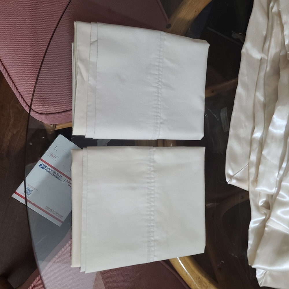 Members Mark Gray Hemmed Pillowcases - Set of 2